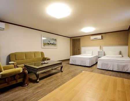 Yangji Park Hotel 昌原市 外观 照片
