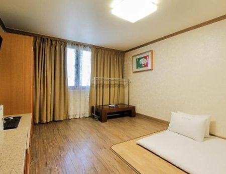 Yangji Park Hotel 昌原市 外观 照片